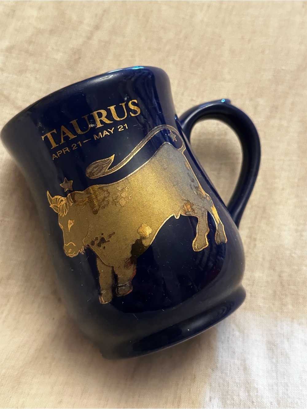 Vintage 90’s Blue Taurus Zodiac Mug in Navy Blue with Gold Bull